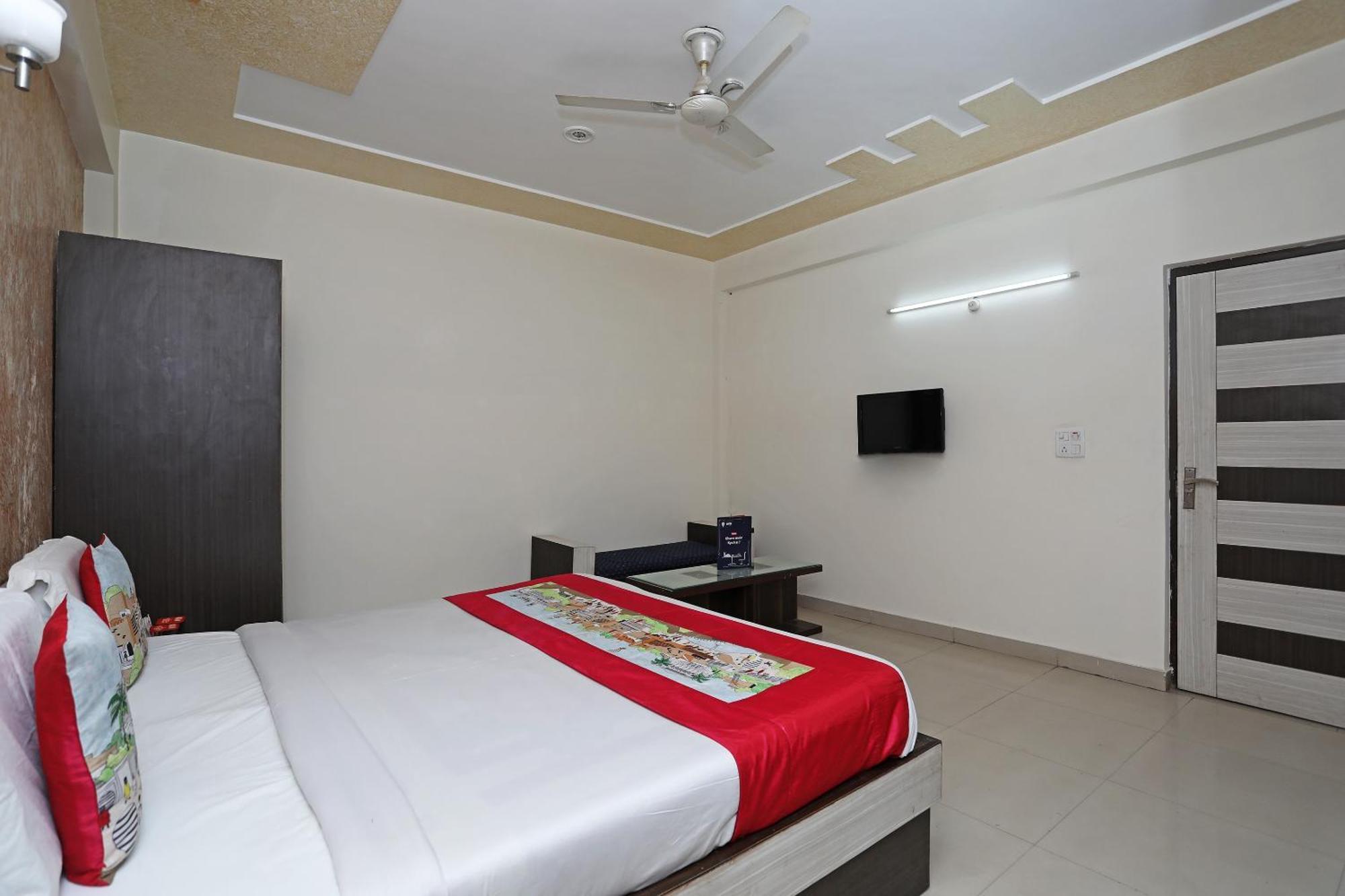 Hotel O Shanti Palace Agra  Ngoại thất bức ảnh